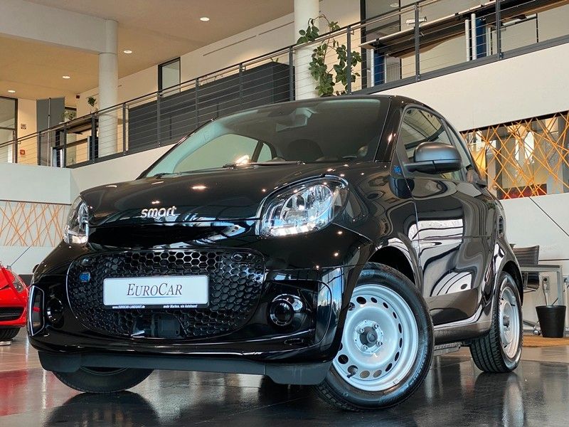 Smart fortwo coupe EQ Cool & Audio Tempomat DAB