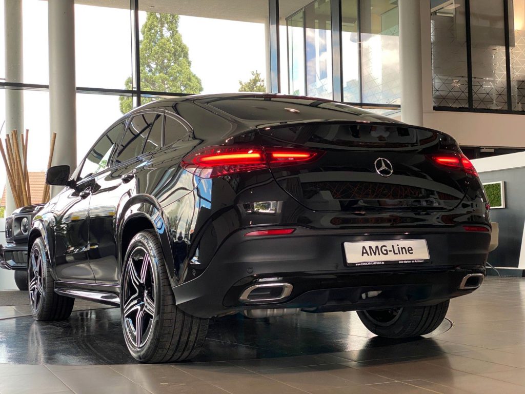 Mercedes-Benz GLE 450d AMG NightP Airm. Sbel Pano HUD DTR AHK