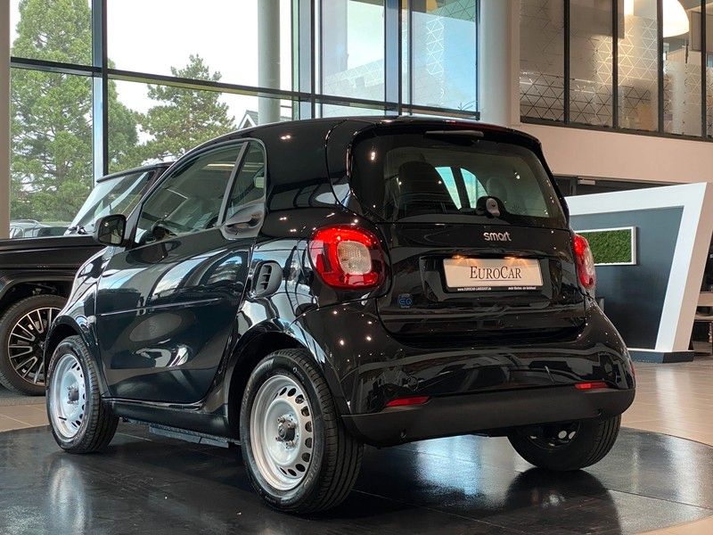 Smart fortwo coupe EQ Cool & Audio Tempomat DAB
