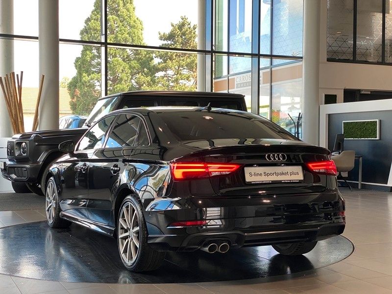 Audi A3 Lim. 40 TDI quatt S-line+ Sthz Matrix B&O ACC