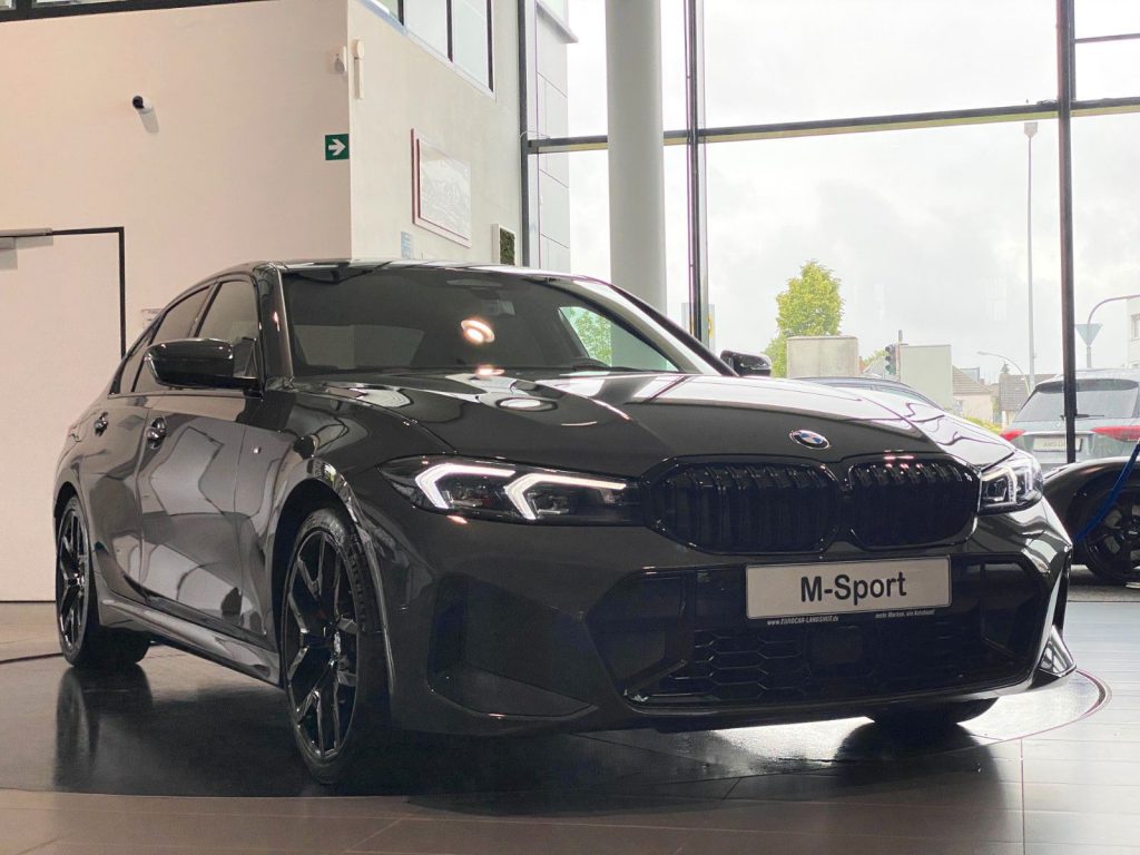 BMW 330d xDr M-Sport Pro M-Sitze Carbon Sthz ACC AHK
