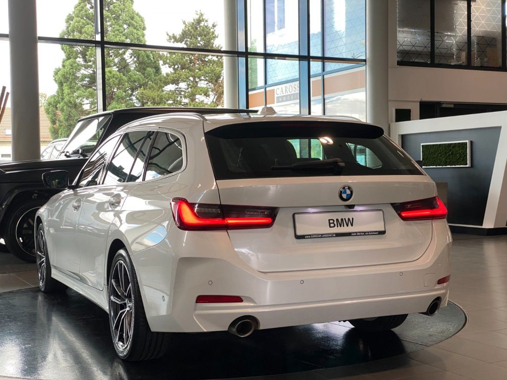 BMW 318i Touring Curved DrivingA Kamera LED AHK