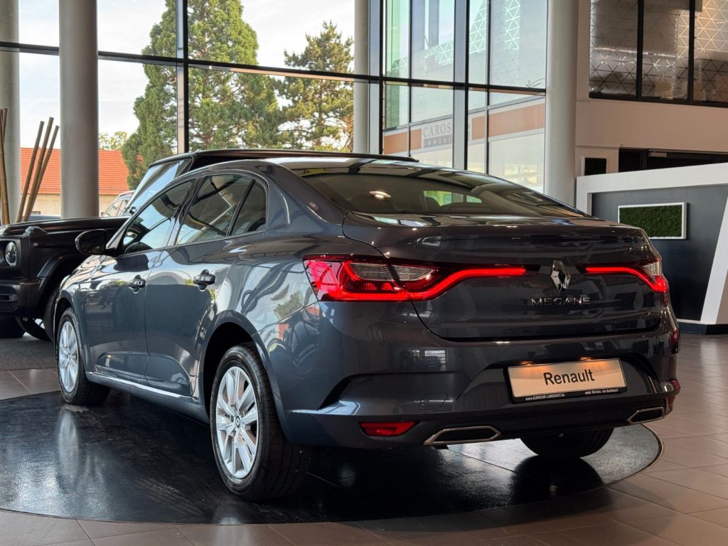 Renault Megane 1.3 TCe EDC Navi SmartphoneInt. Kamera