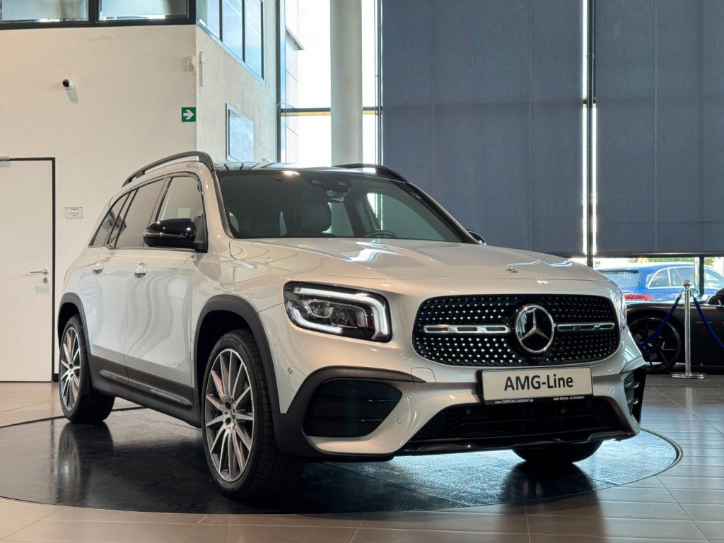Mercedes-Benz GLB 250 4Matic AMG NightP MBUX Pano LED DTR AHK