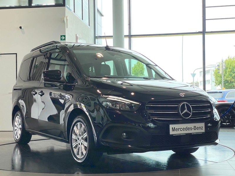 Mercedes-Benz T 180d Style Premium Navi MBUX Kam Sitzhz LED AH