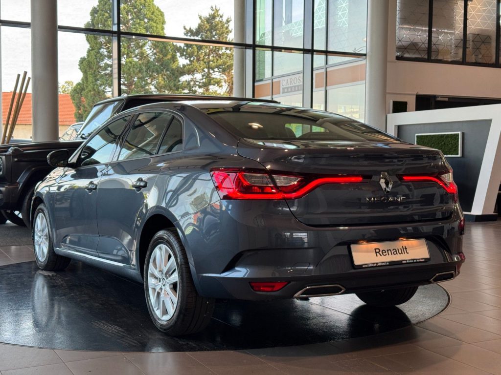 Renault Megane 1.3 TCe EDC Navi SmartphoneInt. Kamera