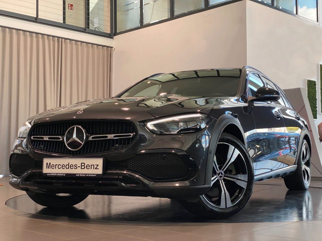 Mercedes-Benz C 220d 4M All-Terrain NightP MBUX Kamera DTR AHK