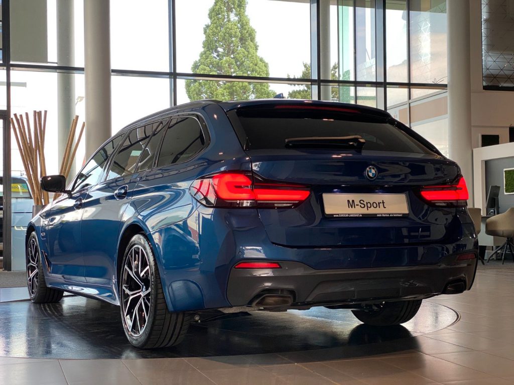 BMW 530e xDr M-Sport M-Sitze Laser HUD H&K DDC ACC
