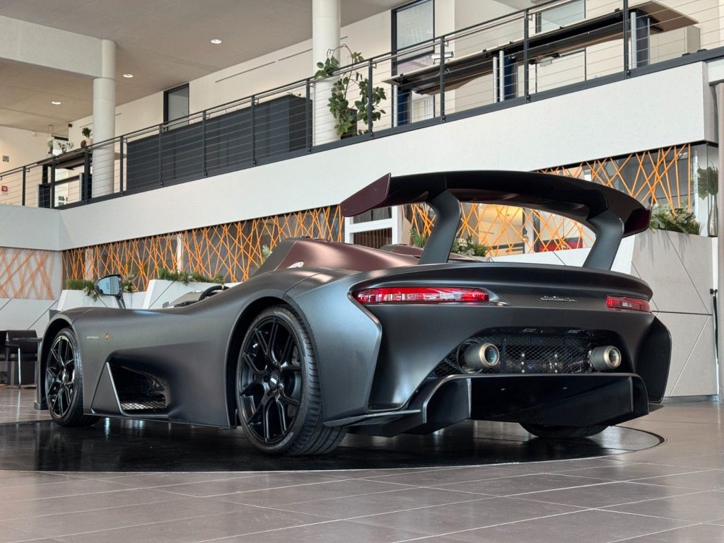 Dallara Stradale Barchetta Spoiler Exposed Carbon Nero