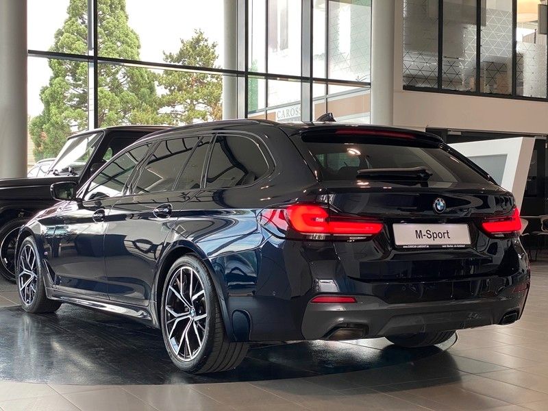 BMW 520i M-Sport Shadow Laser Pano Memory HUD ACC