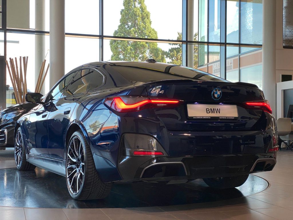 BMW i4 M50 M-Sport Pro Laser M-Sitze Carbon H&K ACC
