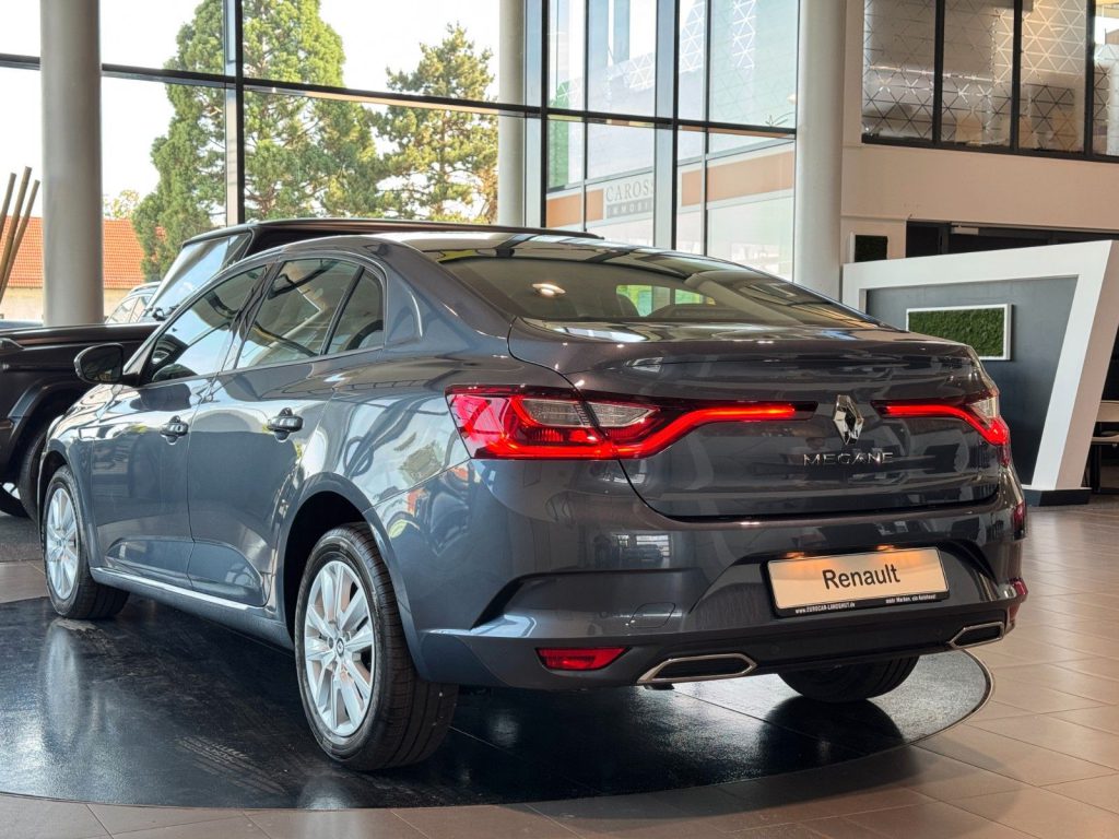 Renault Megane 1.3 TCe EDC Navi SmartphoneInt. Kamera