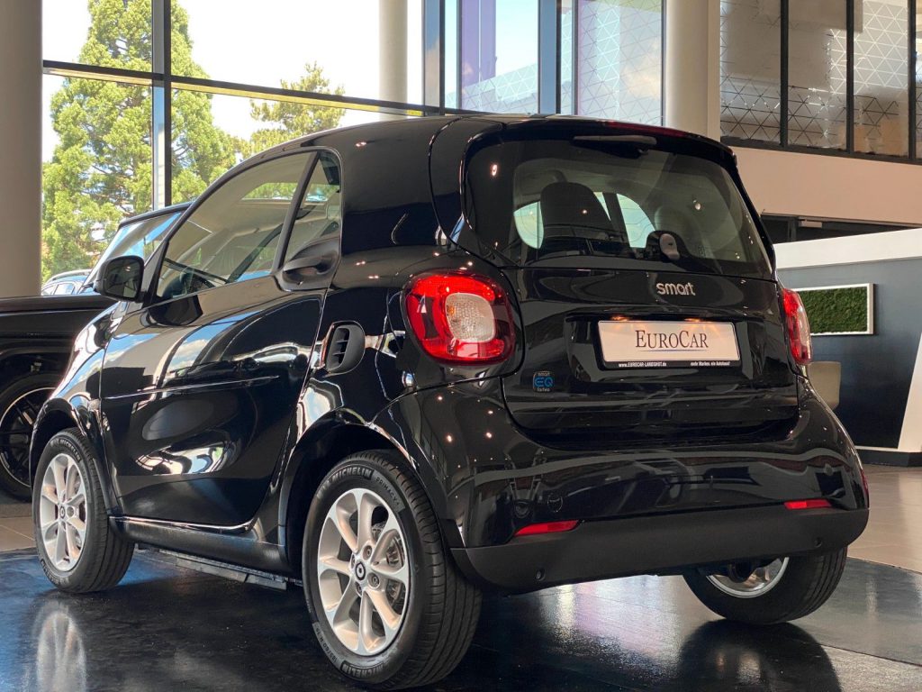 Smart fortwo coupe EQ Cool & Audio Tempomat DAB
