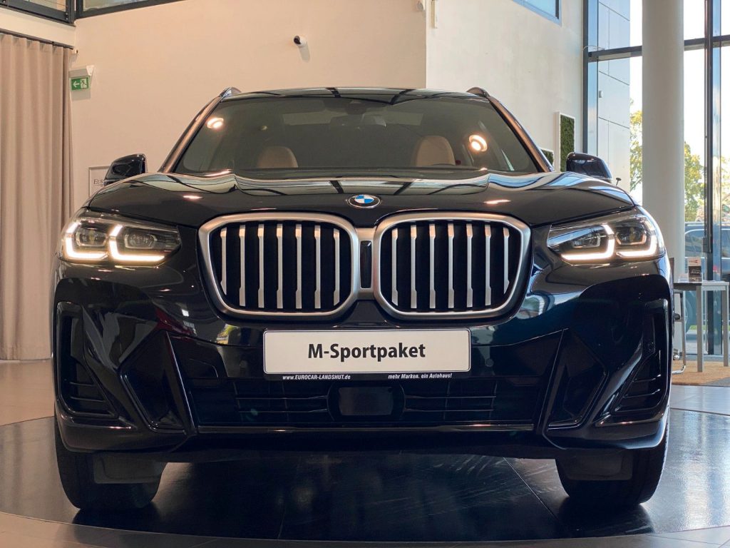 BMW X3 20d xDrive M-Sport CockpitProf Pano ACC AHK