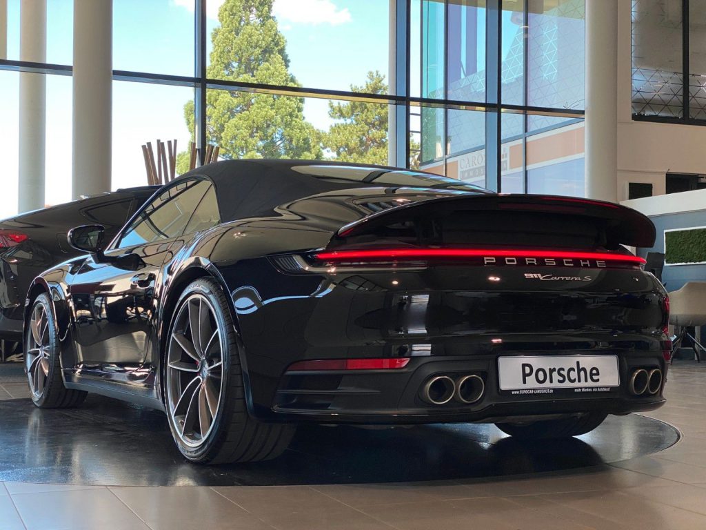 Porsche 911 Carrera S PDK PCM Kamera Sitzbelüftung PASM
