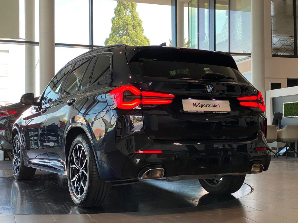 BMW X3 20d xDrive M-Sport CockpitProf Pano ACC AHK