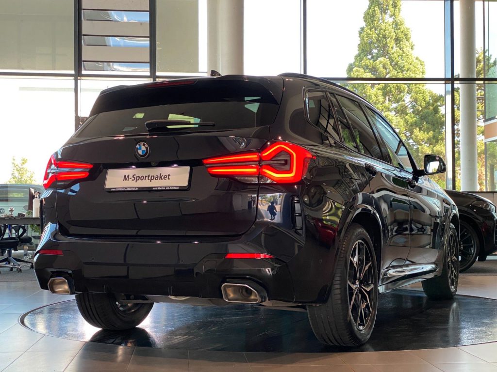 BMW X3 20d xDrive M-Sport CockpitProf Pano ACC AHK