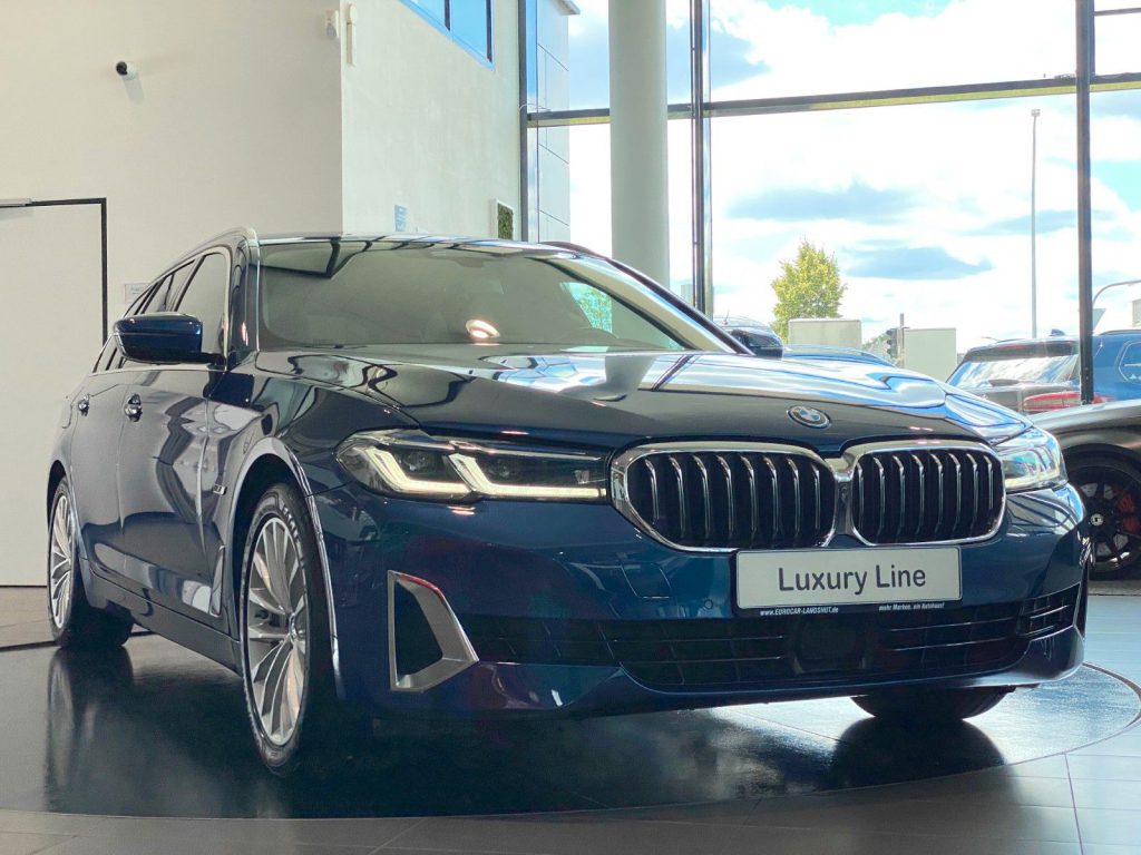 BMW 530e xDr Luxury Laser Sbel HUD H&K DDC ACC AHK