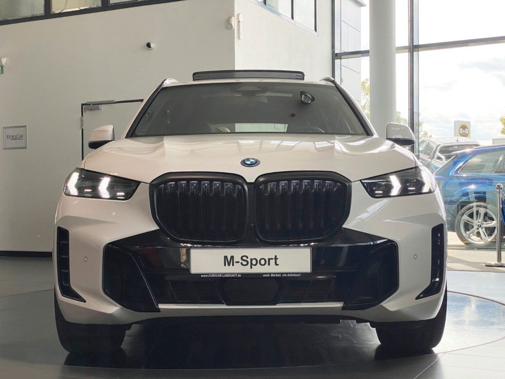 BMW X5 50e xDr. M-Sport Pro Shadow Pano IconicGlow