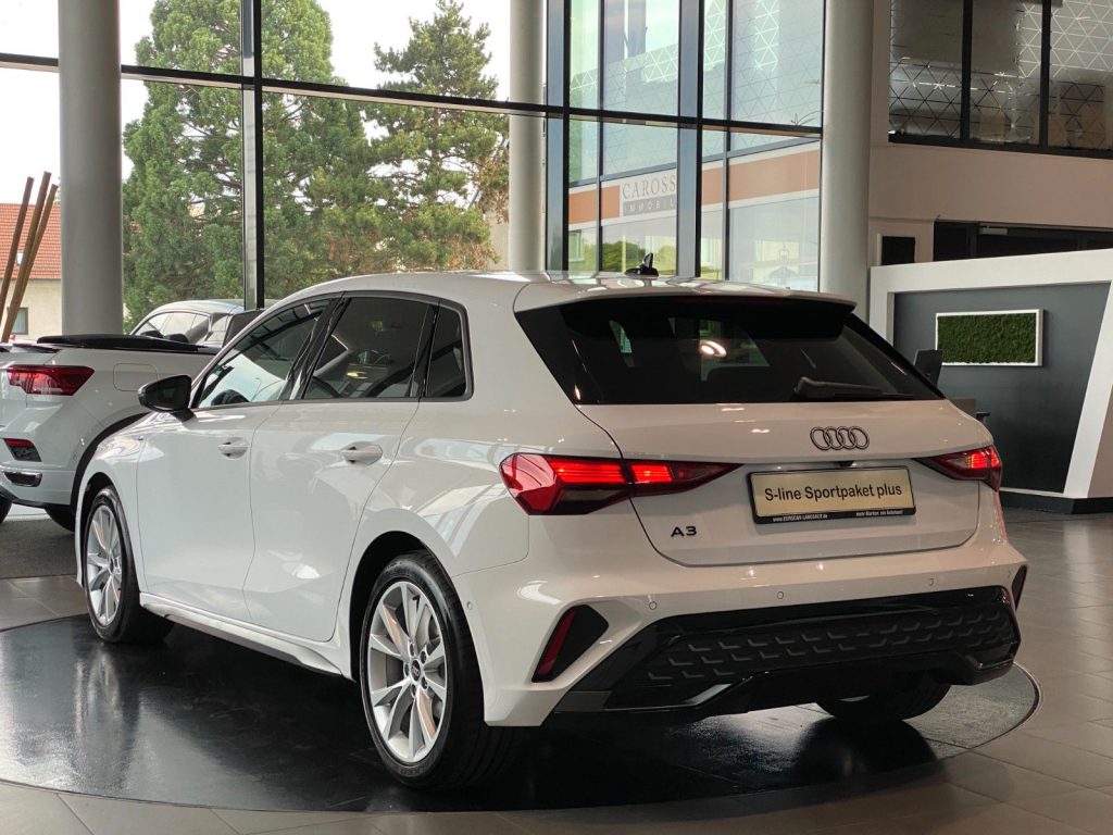 Audi A3 1.5 TFSI S-line+ ViCo AmbienteB Kamera ACC