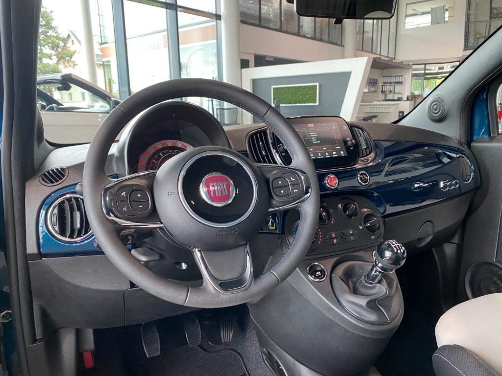 Fiat 500 1.0 Mild Hybrid Dolcevita Navi Pano DAB PDC