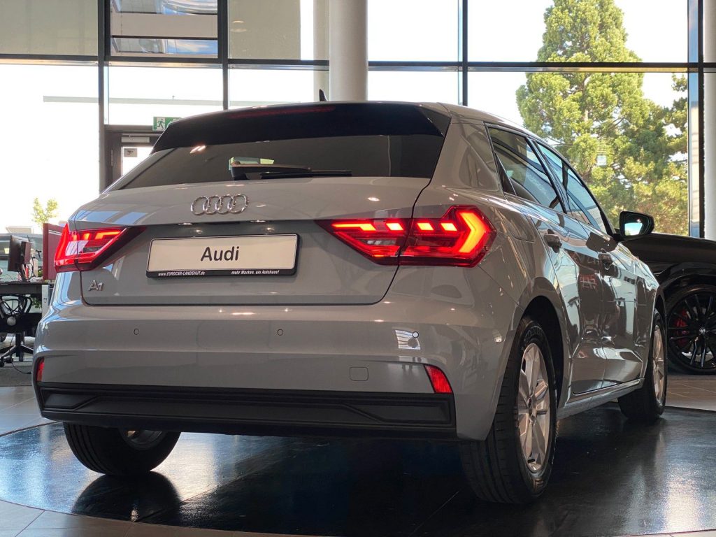 Audi A1 Sportback 25 TFSI Navi ViCo LED Sonos Shz APS