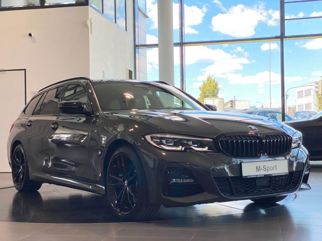 BMW 330e M-Sport CockpitProf Memory H&K ACC AHK 19"