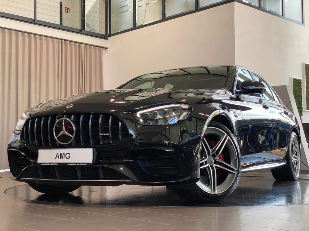 Mercedes-Benz E 63 S Lim. 4Matic+ MBUX Sbel Pano Burmester DTR