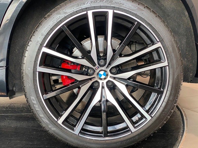 BMW X5 30d M-Sport Shadow CockpitProf Leder ACC 22"