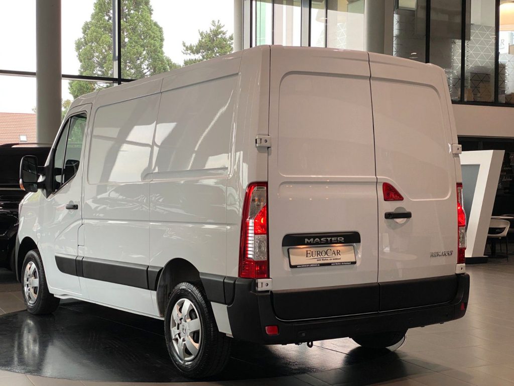 Renault Master Kasten 2.3 dCi L1H1 Klima Temp. DAB PDC