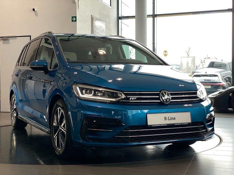 Volkswagen Touran 1.5 TSI Highline R-Line Navi AppC LED ACC
