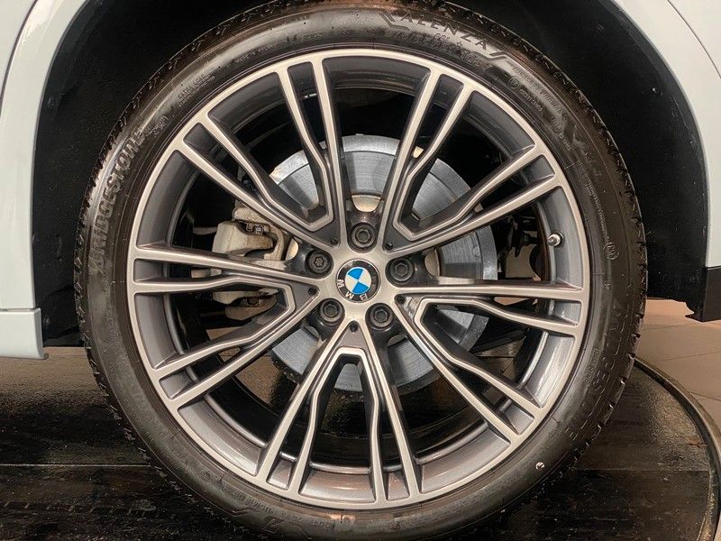 BMW X4 30i xDr M-Sport Laser Pano Sthz Kam. H&K ACC