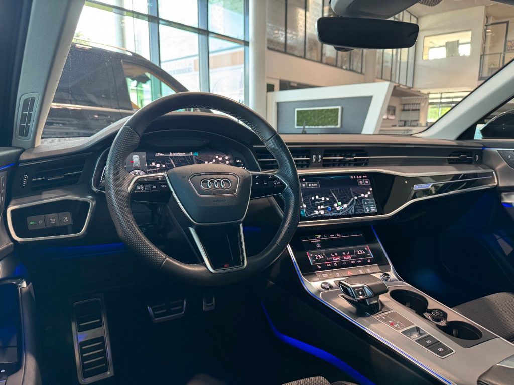 Audi A6 55 TFSIe quattro S-line+ ViCo Matrix ACC AHK