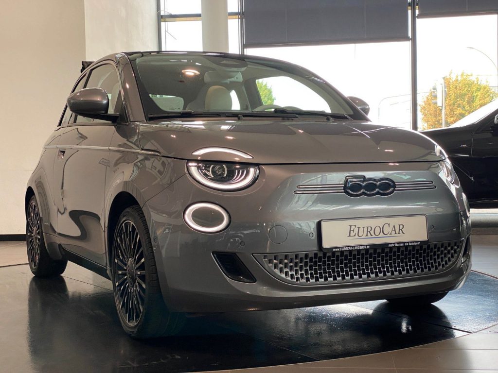 Fiat 500e Cabrio 42 kWh La Prima LED Kamera Shz DAB+