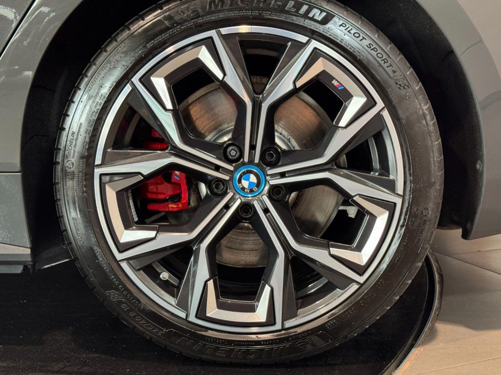 BMW i4 GranCoupe 40e M-Sport Pro AmbienteB HUD ACC