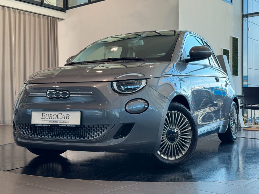 Fiat 500e 42kW/h SmartphoneInt SpurhalteA Shzg Kamera