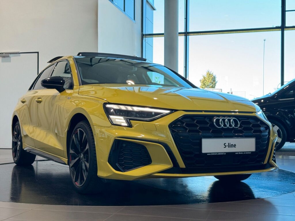 Audi A3 45 TFSIe S-line ViCo Matrix Pano Kam. B&O ACC