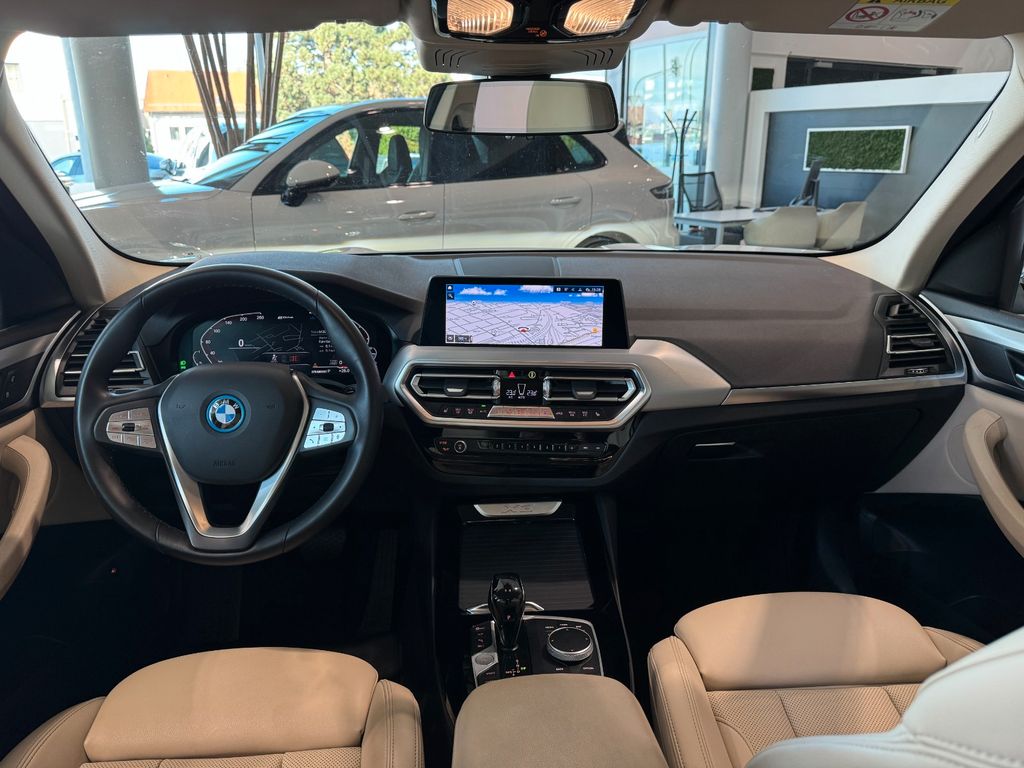 BMW X3 30e xDrive Innov-P. Laser HUD SurrView ACC